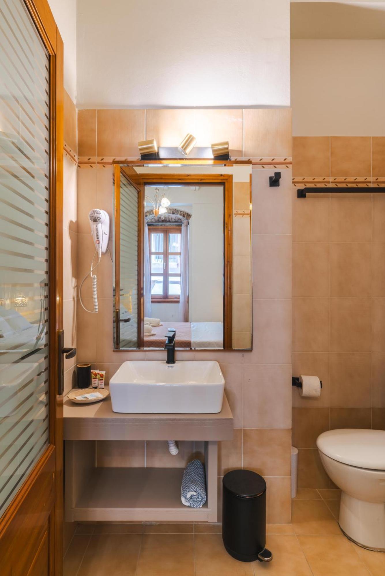 Authentic Suites In Fiscardo Fiskardo Exterior photo