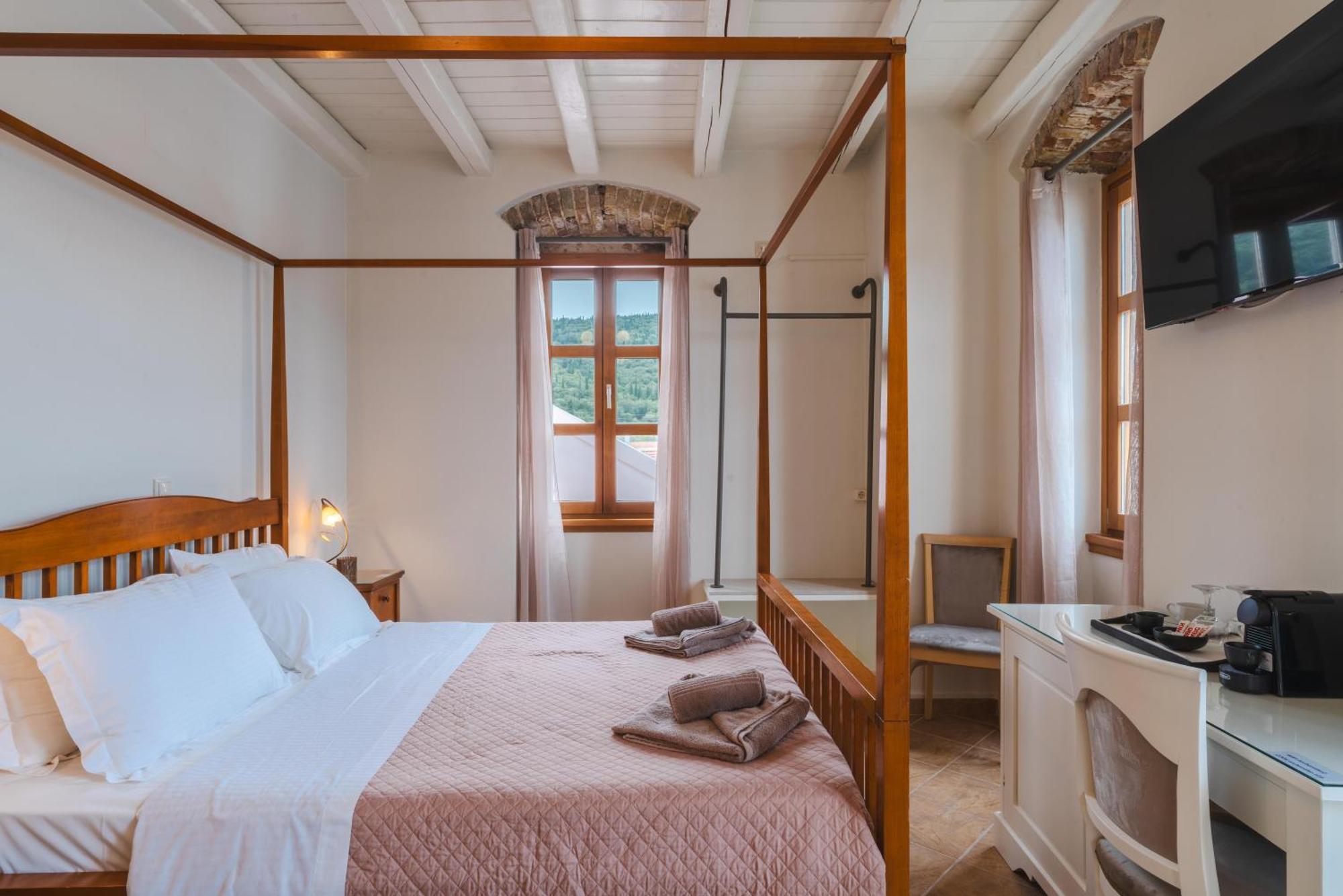 Authentic Suites In Fiscardo Fiskardo Exterior photo