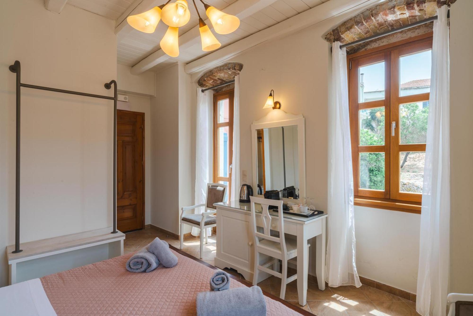 Authentic Suites In Fiscardo Fiskardo Exterior photo